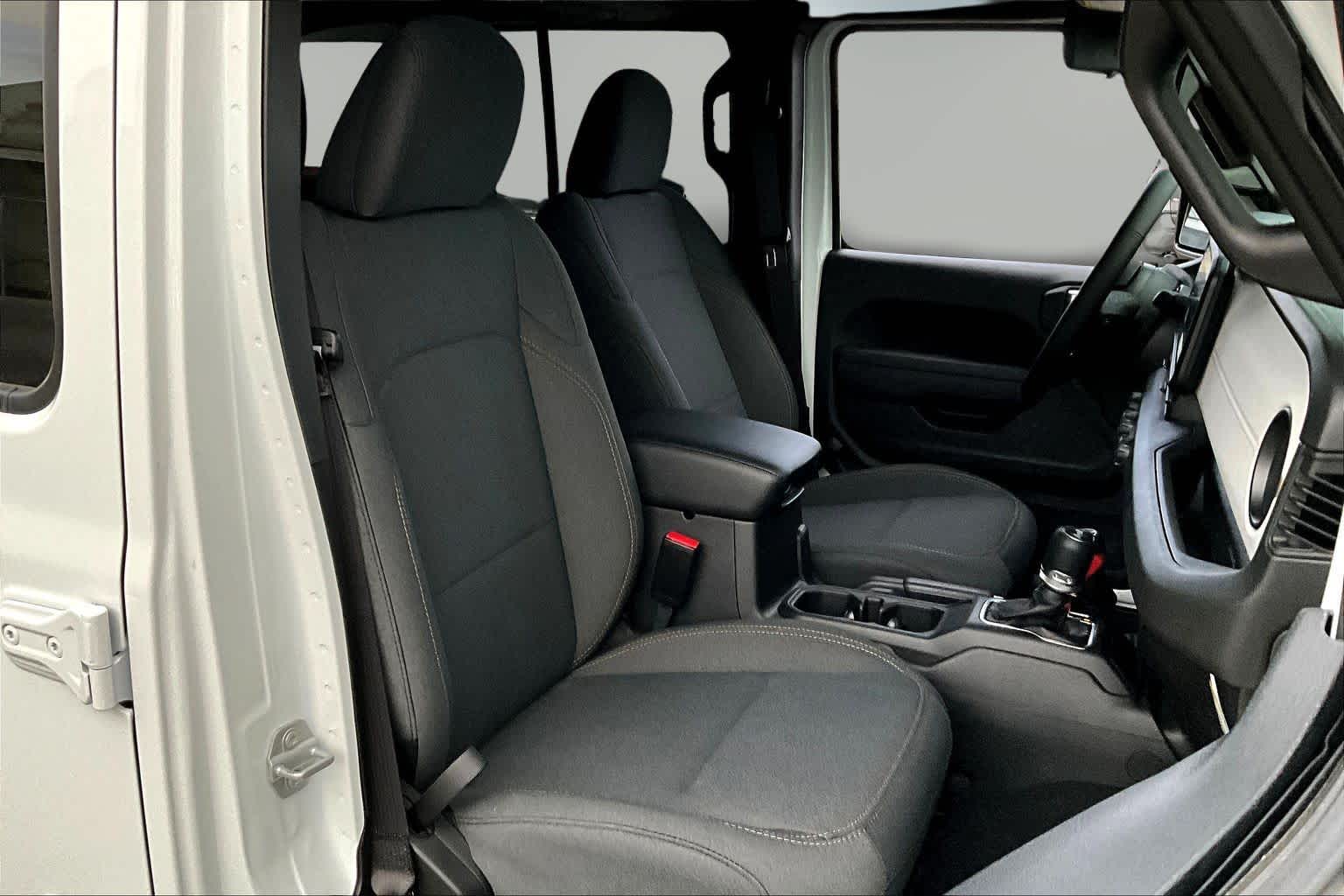 Thumbnail: 2026 Jeep Wrangler - 14