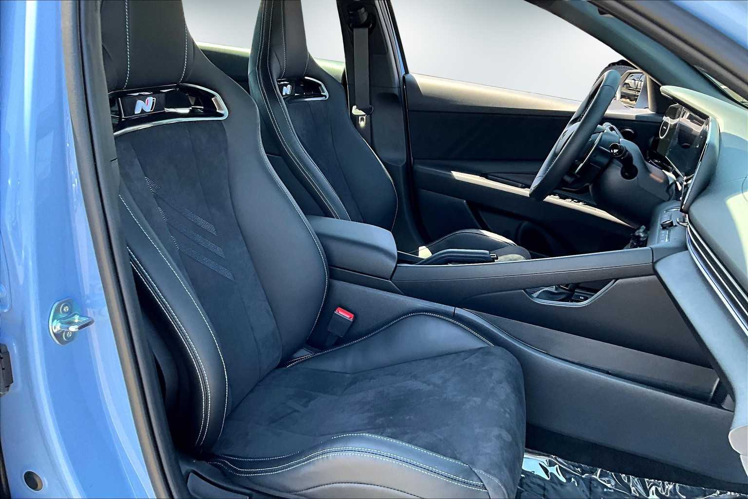 Thumbnail: 2025 Hyundai Elantra - 13