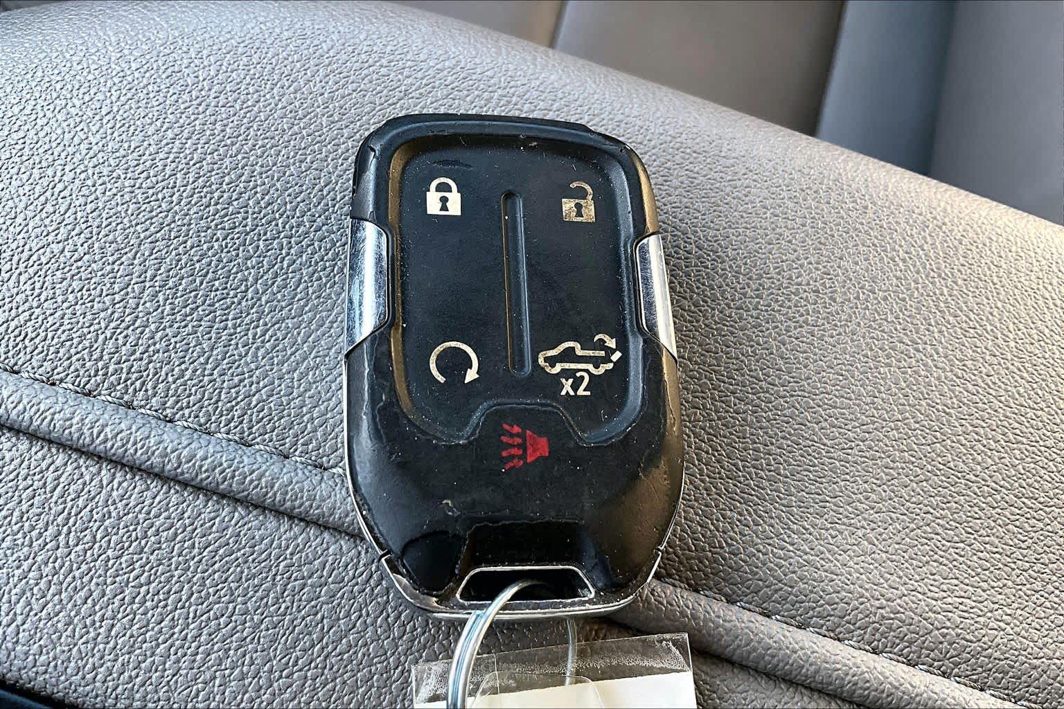 Thumbnail: 2019 Chevrolet Silverado 1500 - 18