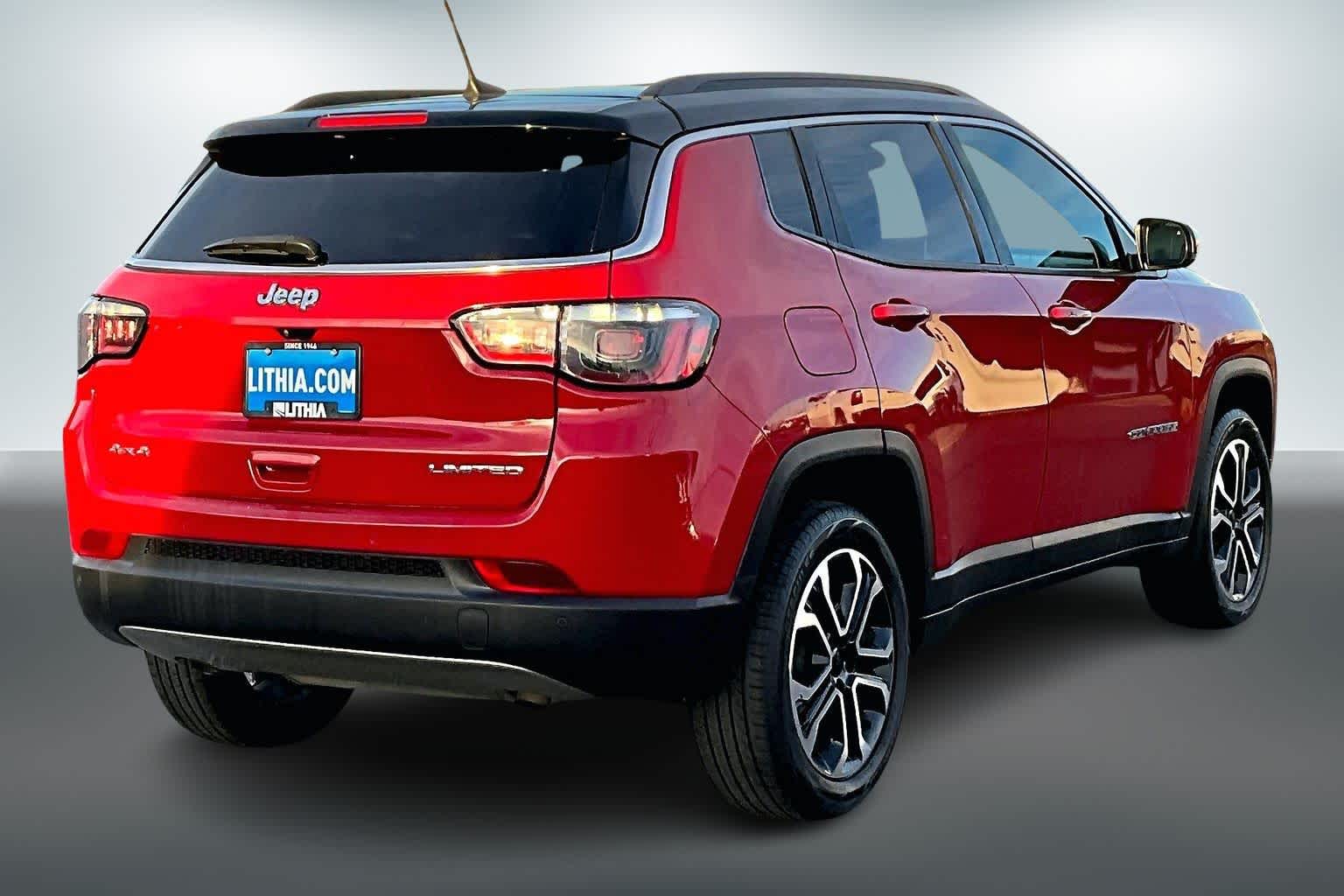 Thumbnail: 2024 Jeep Compass - 22