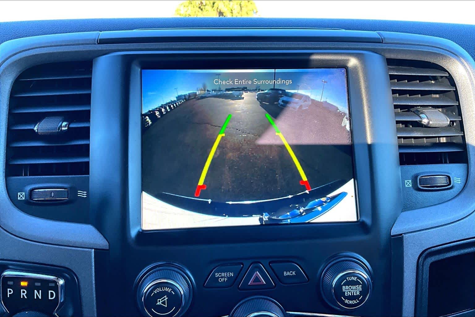 Thumbnail: 2021 RAM 1500 Classic - 25