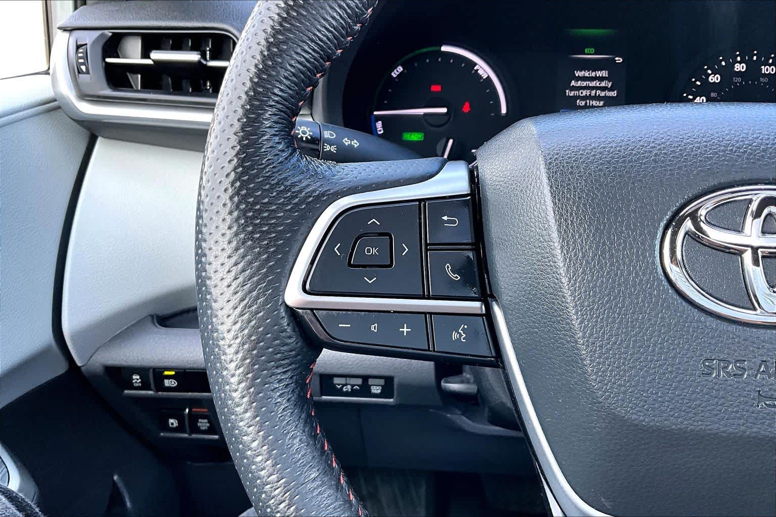 Thumbnail: 2024 Toyota Sienna - 24