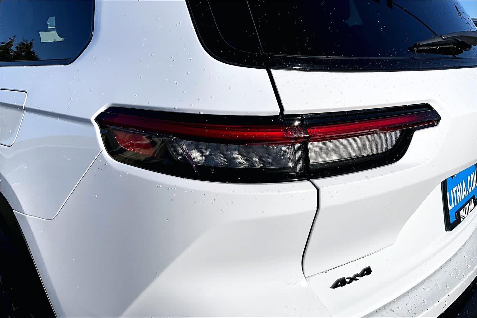 Thumbnail: 2024 Jeep Grand Cherokee L - 34