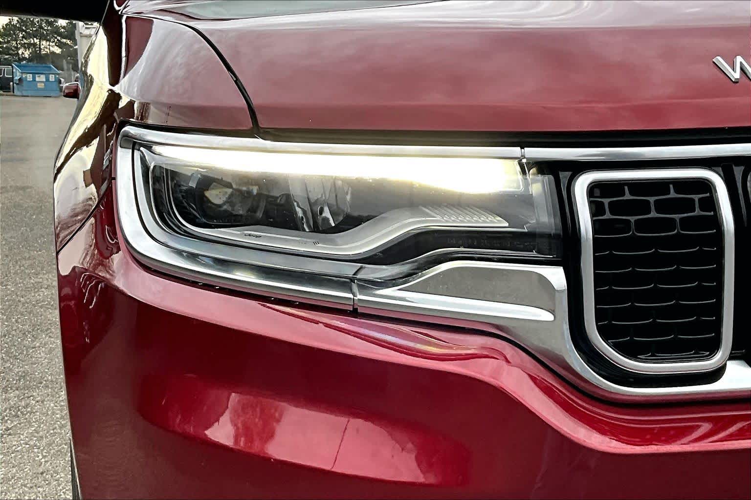 Thumbnail: 2022 Jeep Wagoneer - 33