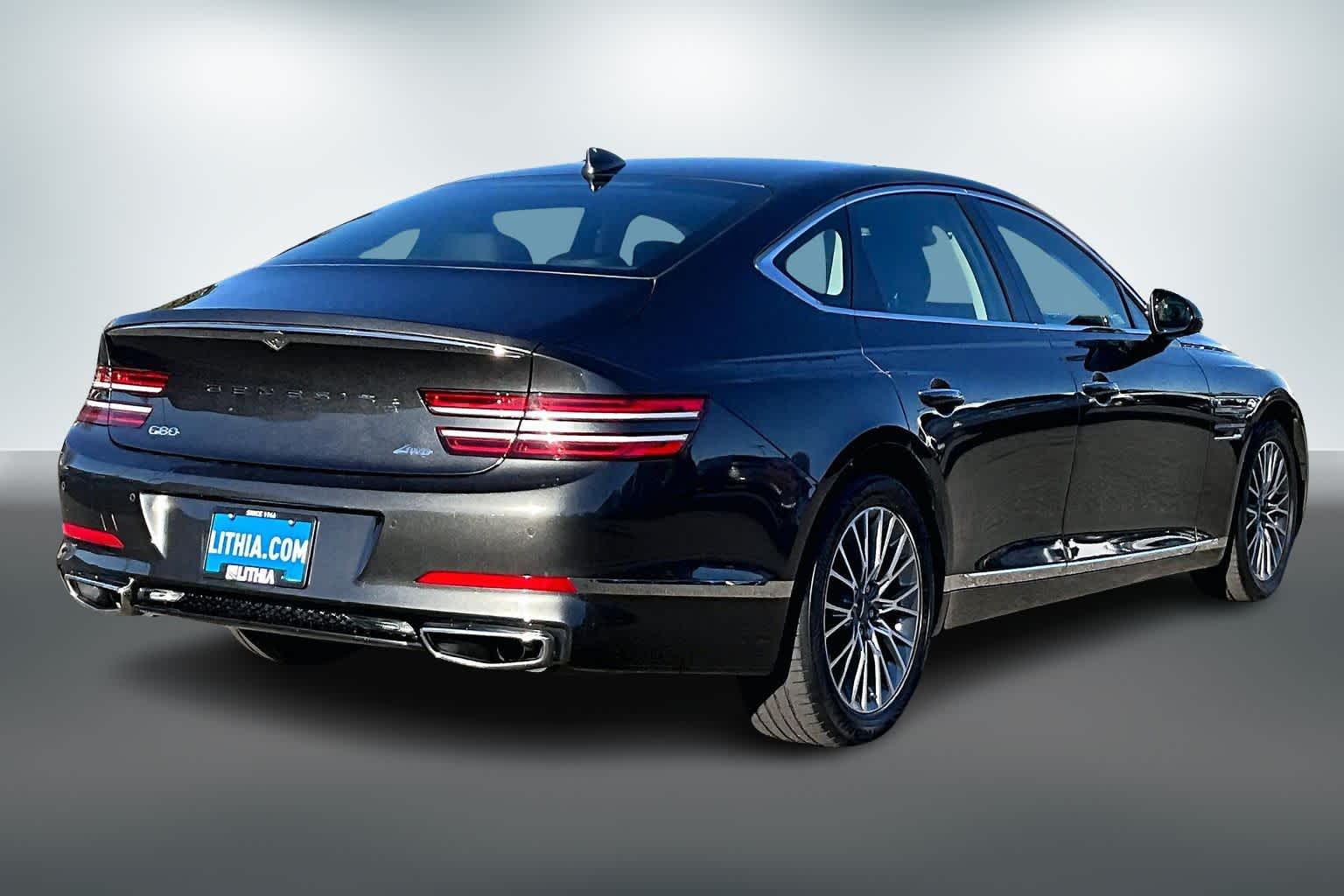 Thumbnail: 2023 Genesis G80 - 22