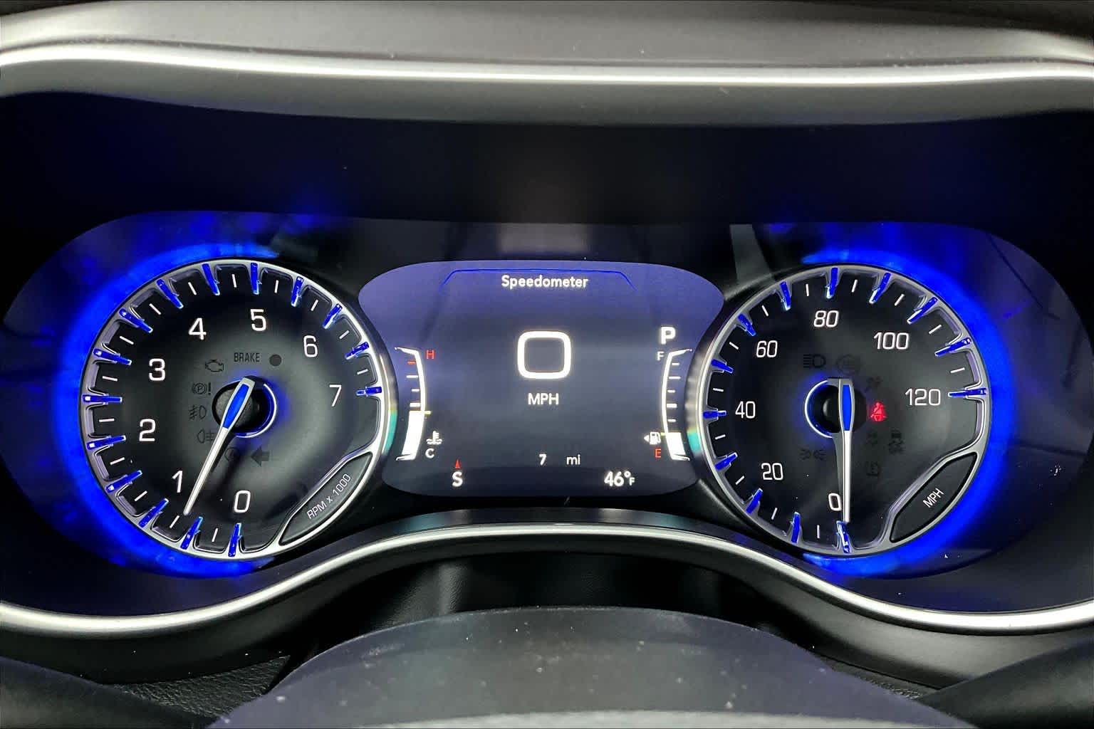 Thumbnail: 2026 Chrysler Pacifica - 18