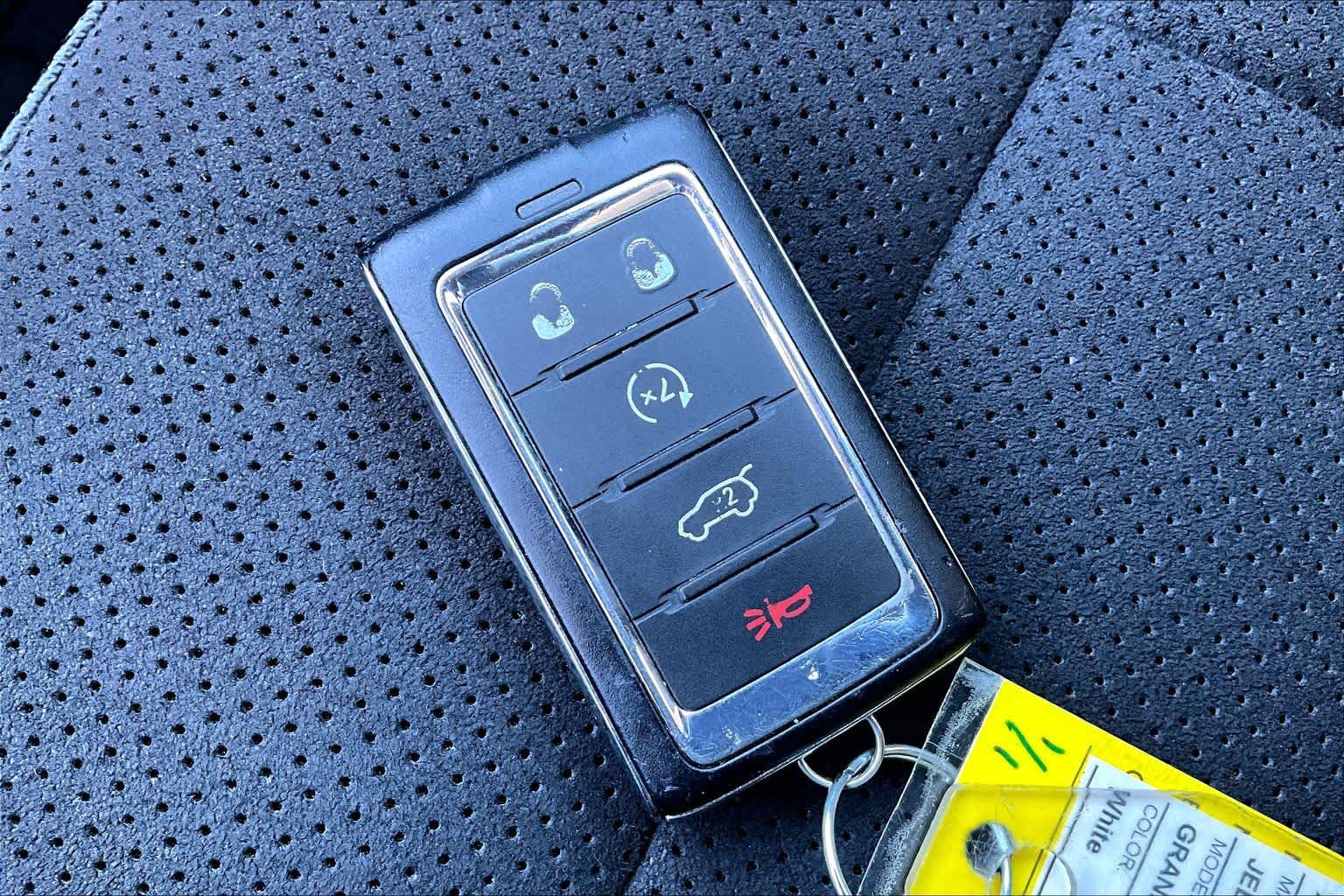 Thumbnail: 2024 Jeep Grand Cherokee L - 19