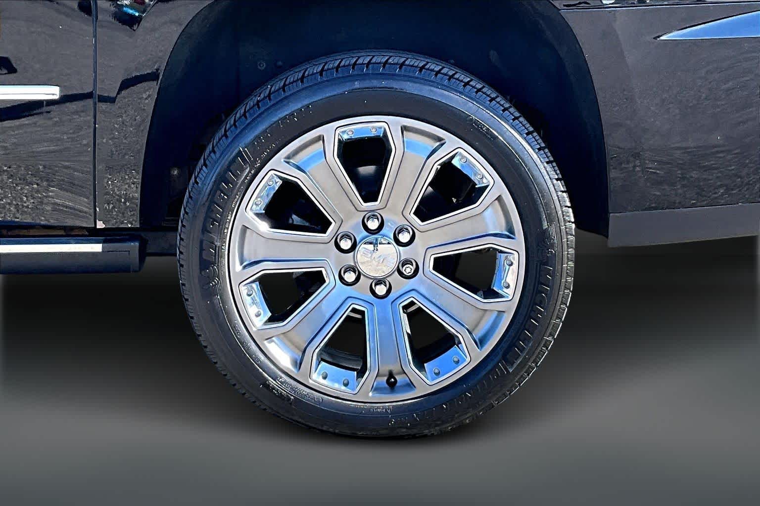 Thumbnail: 2020 GMC Yukon - 34