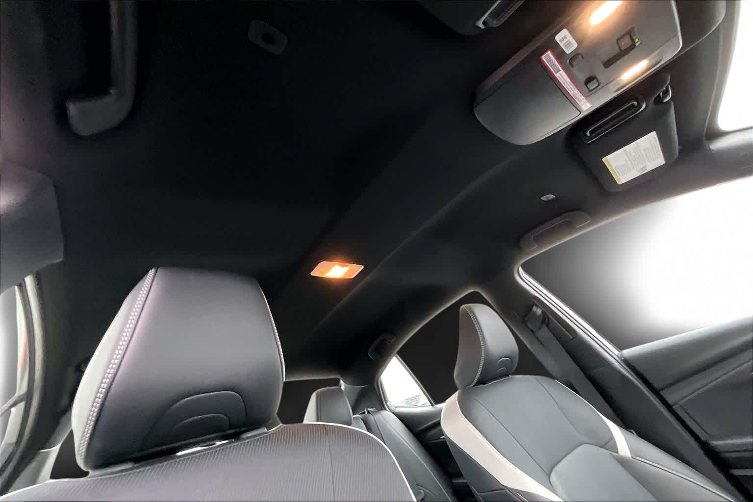 Thumbnail: 2025 Toyota Camry - 31