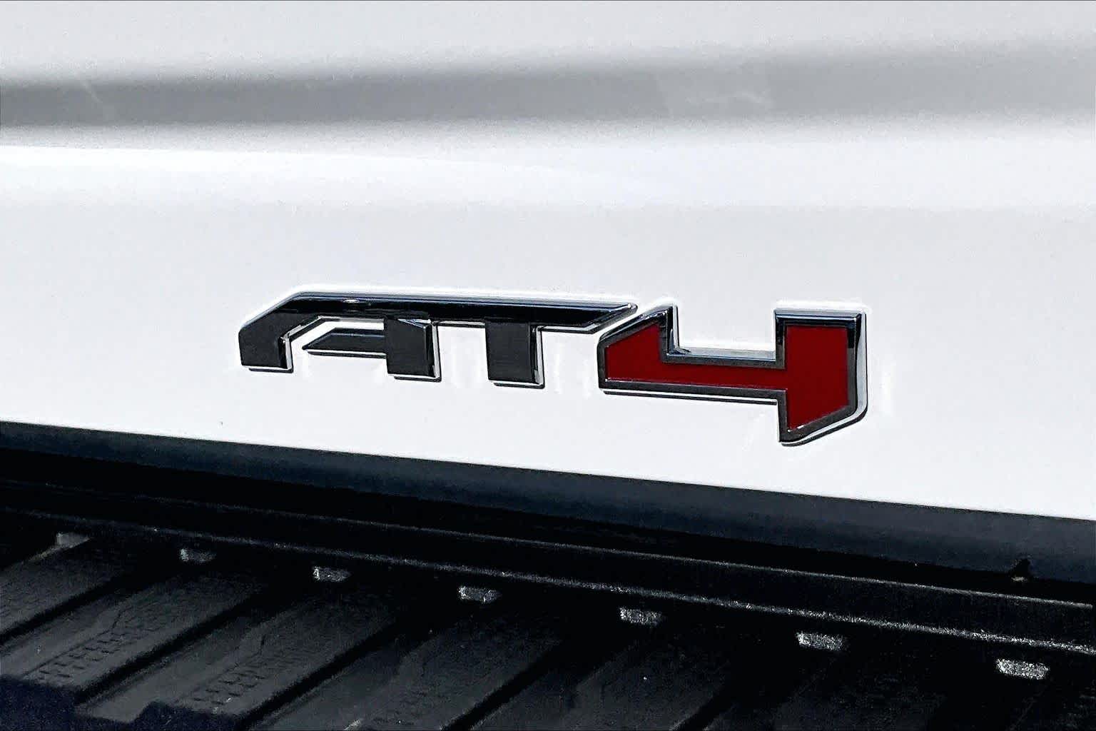 Thumbnail: 2025 GMC Sierra 3500 - 7
