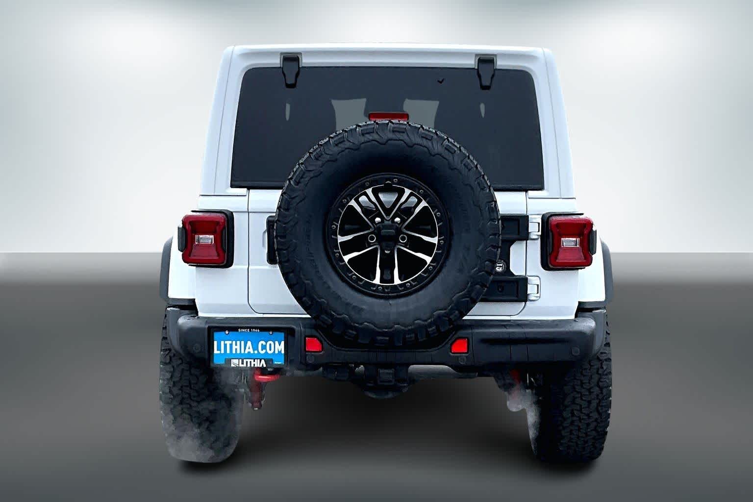 Thumbnail: 2026 Jeep Wrangler - 5