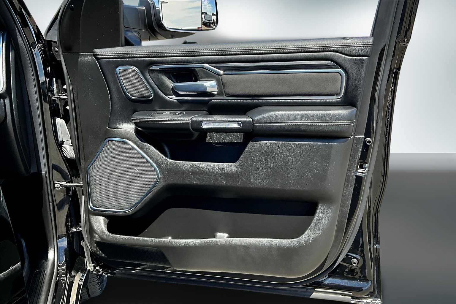 Thumbnail: 2024 RAM 1500 - 27
