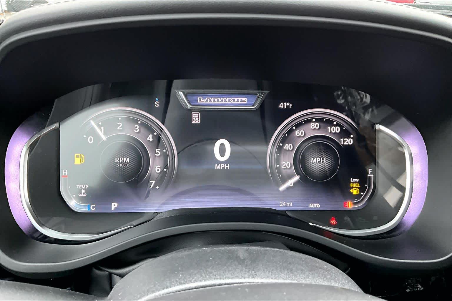 Thumbnail: 2026 RAM 1500 - 18