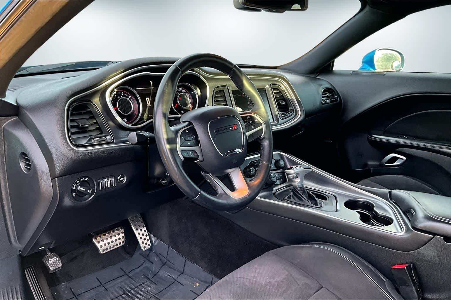 Thumbnail: 2016 Dodge Challenger - 2