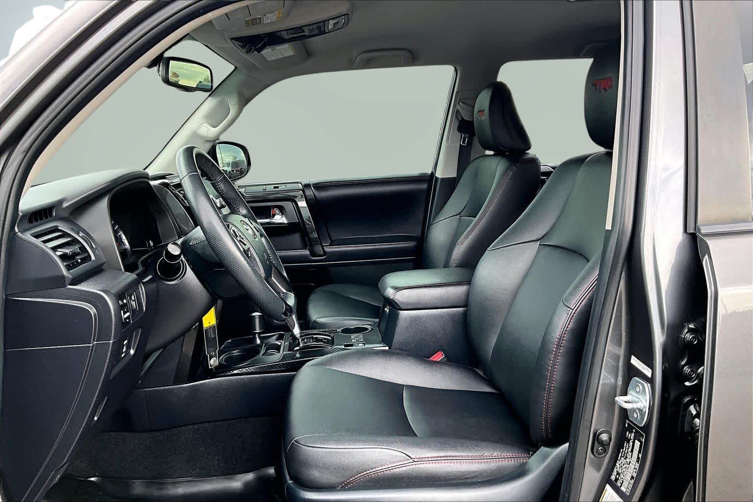 Thumbnail: 2019 Toyota 4Runner - 11