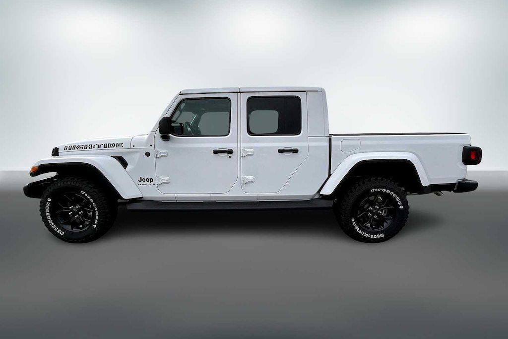 New 2025 Jeep Gladiator HIGH TIDE 4X4 Pickup