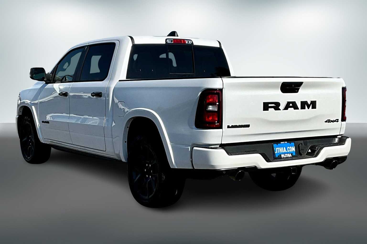Thumbnail: 2026 RAM 1500 - 4