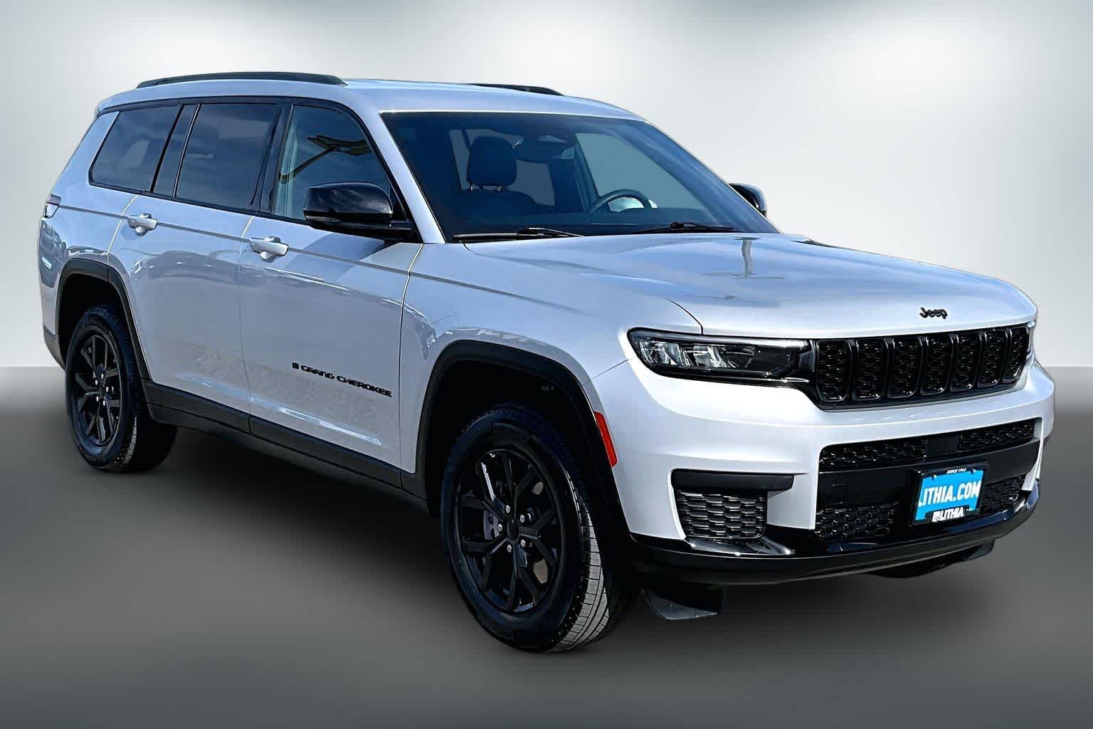 Thumbnail: 2024 Jeep Grand Cherokee L - 20