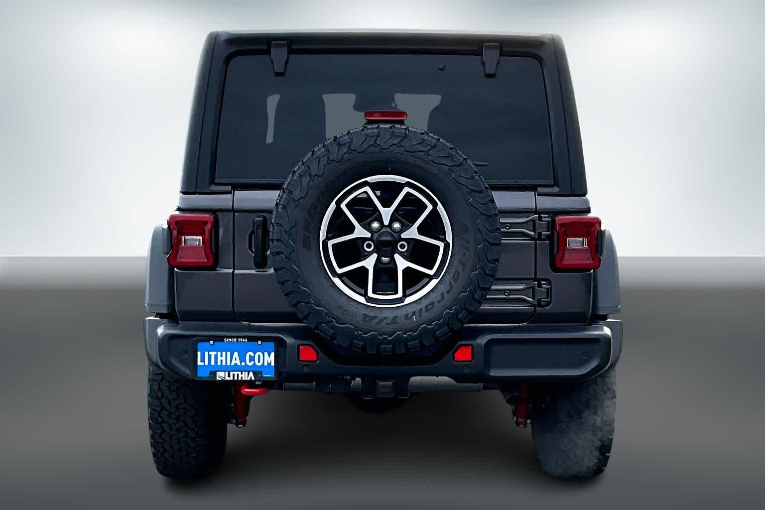 Thumbnail: 2026 Jeep Wrangler - 5