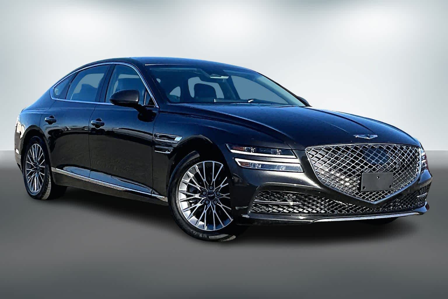 Thumbnail: 2023 Genesis G80 - 21