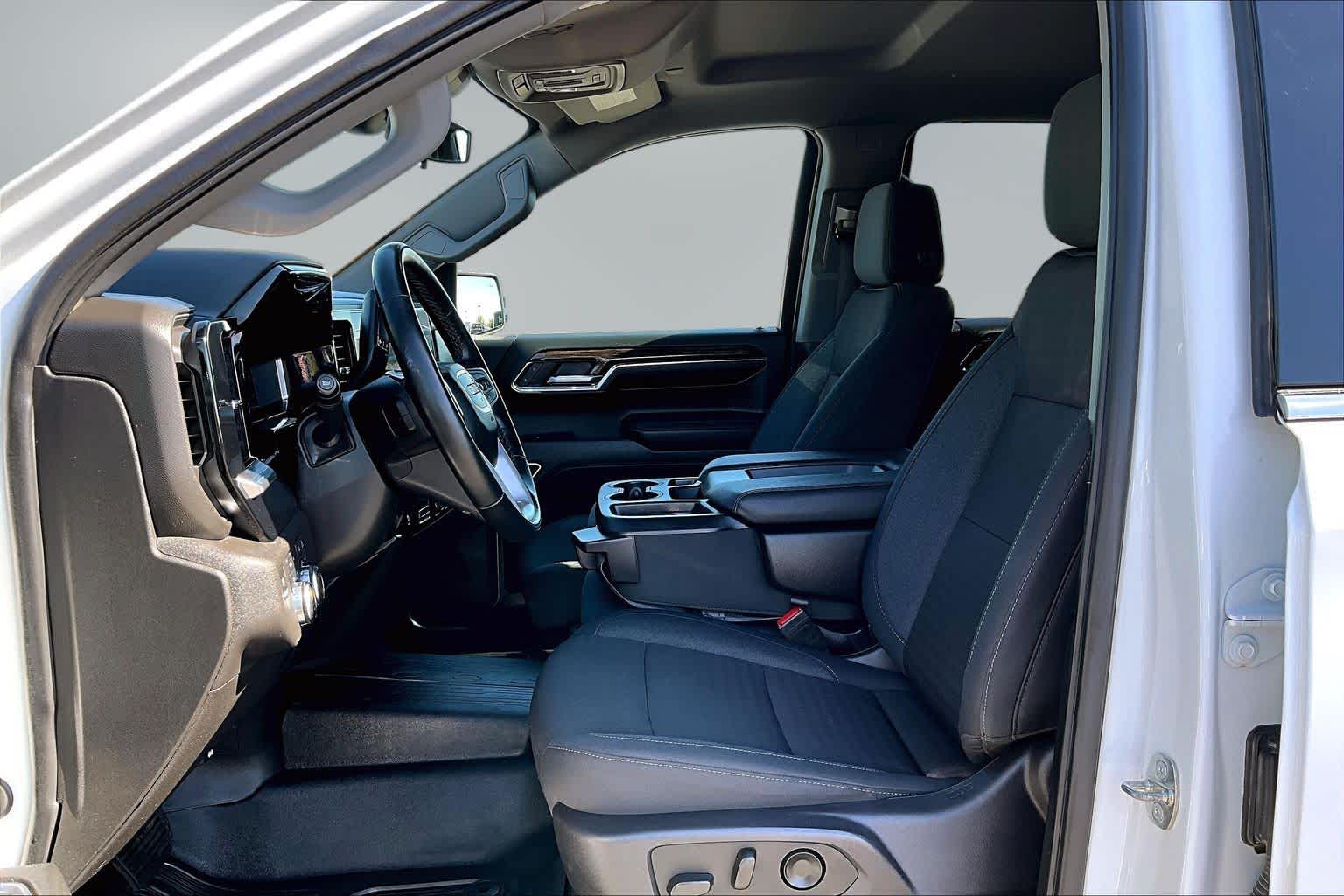 Thumbnail: 2024 GMC Sierra 1500 - 11