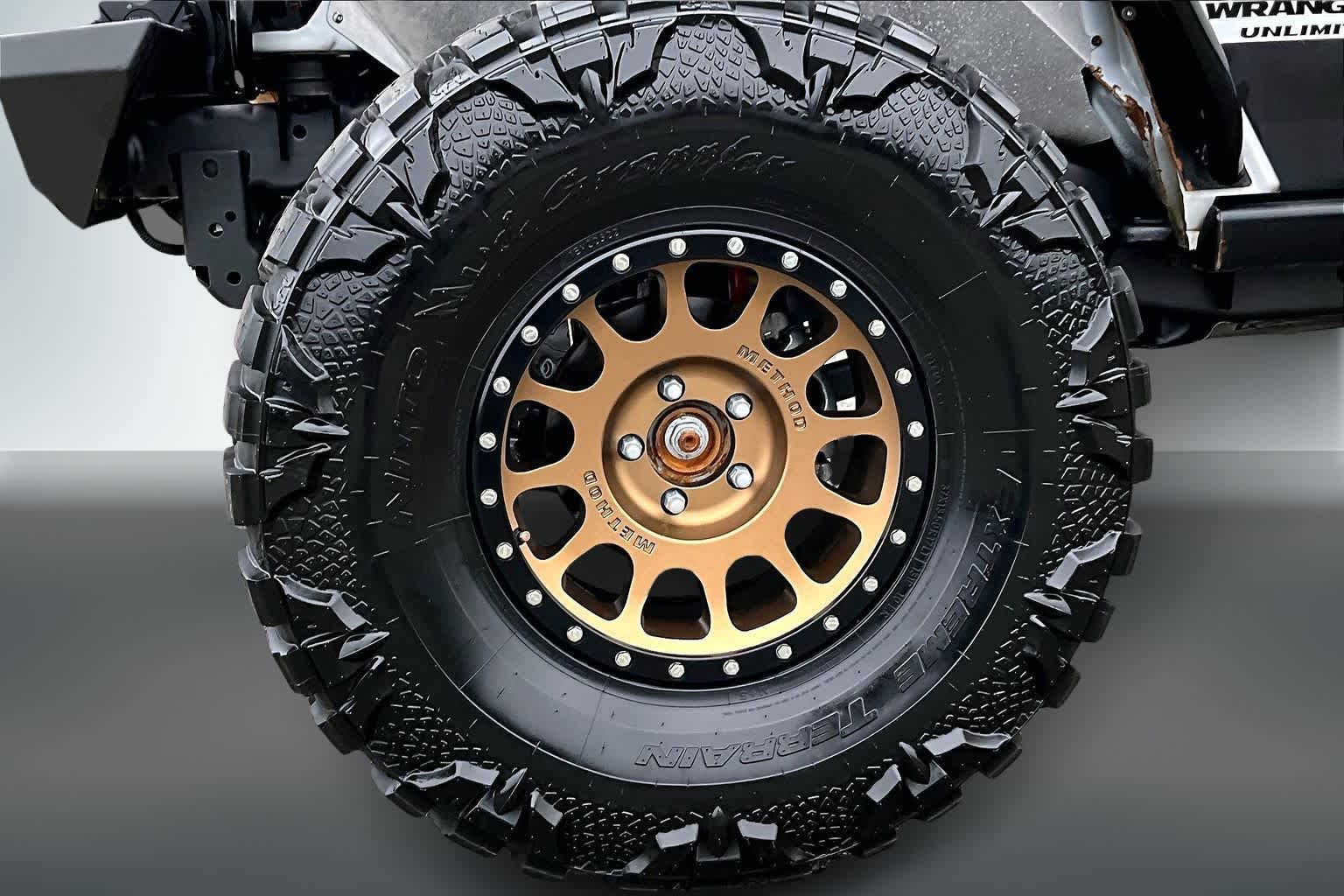 Thumbnail: 2017 Jeep Wrangler - 7