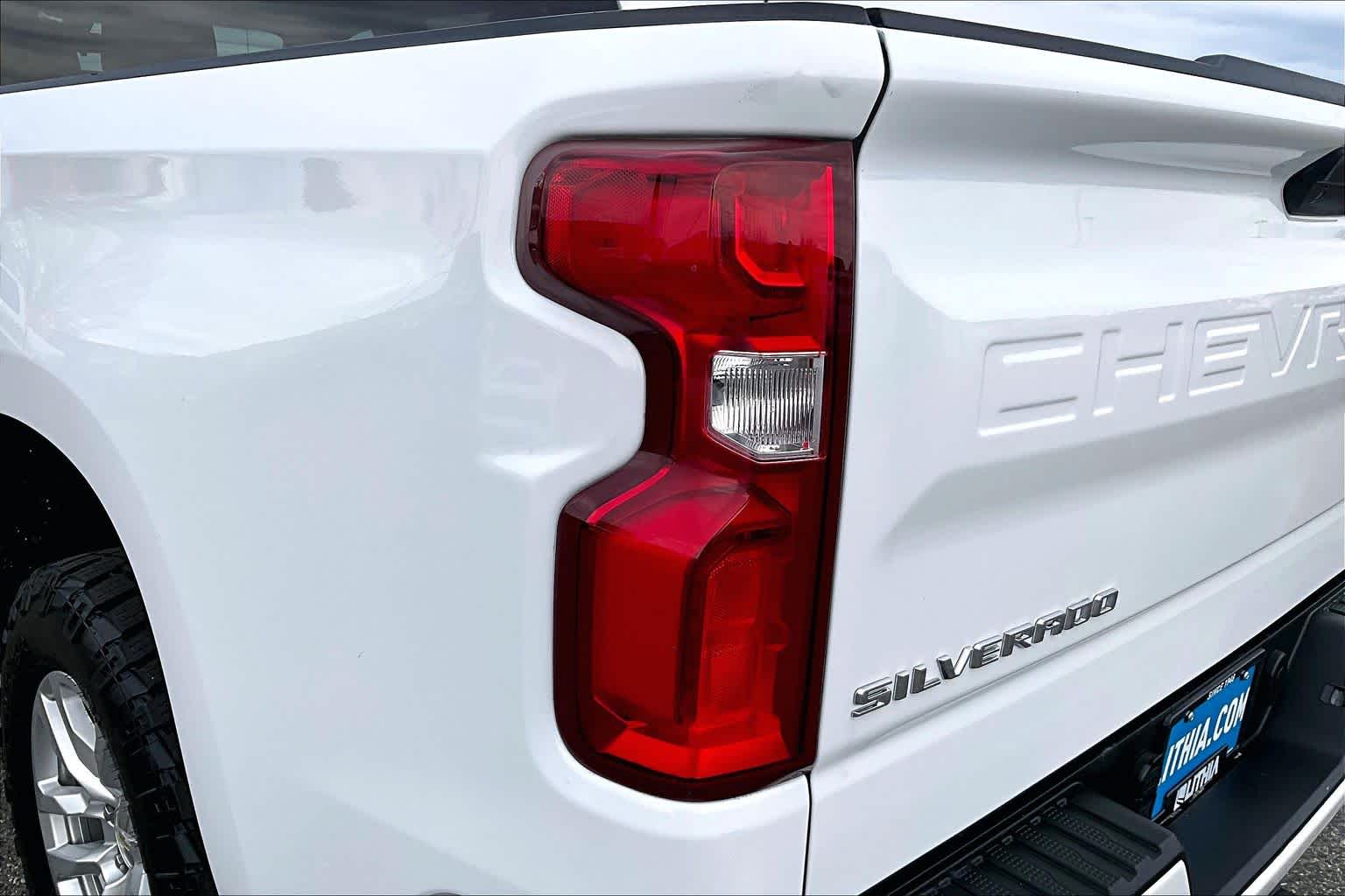 Thumbnail: 2021 Chevrolet Silverado 1500 - 32