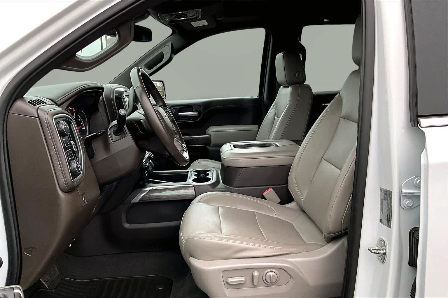 Thumbnail: 2019 Chevrolet Silverado 1500 - 11