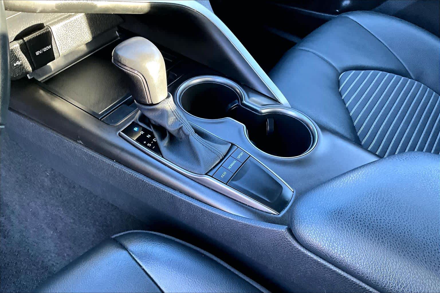 Thumbnail: 2023 Toyota Camry - 16