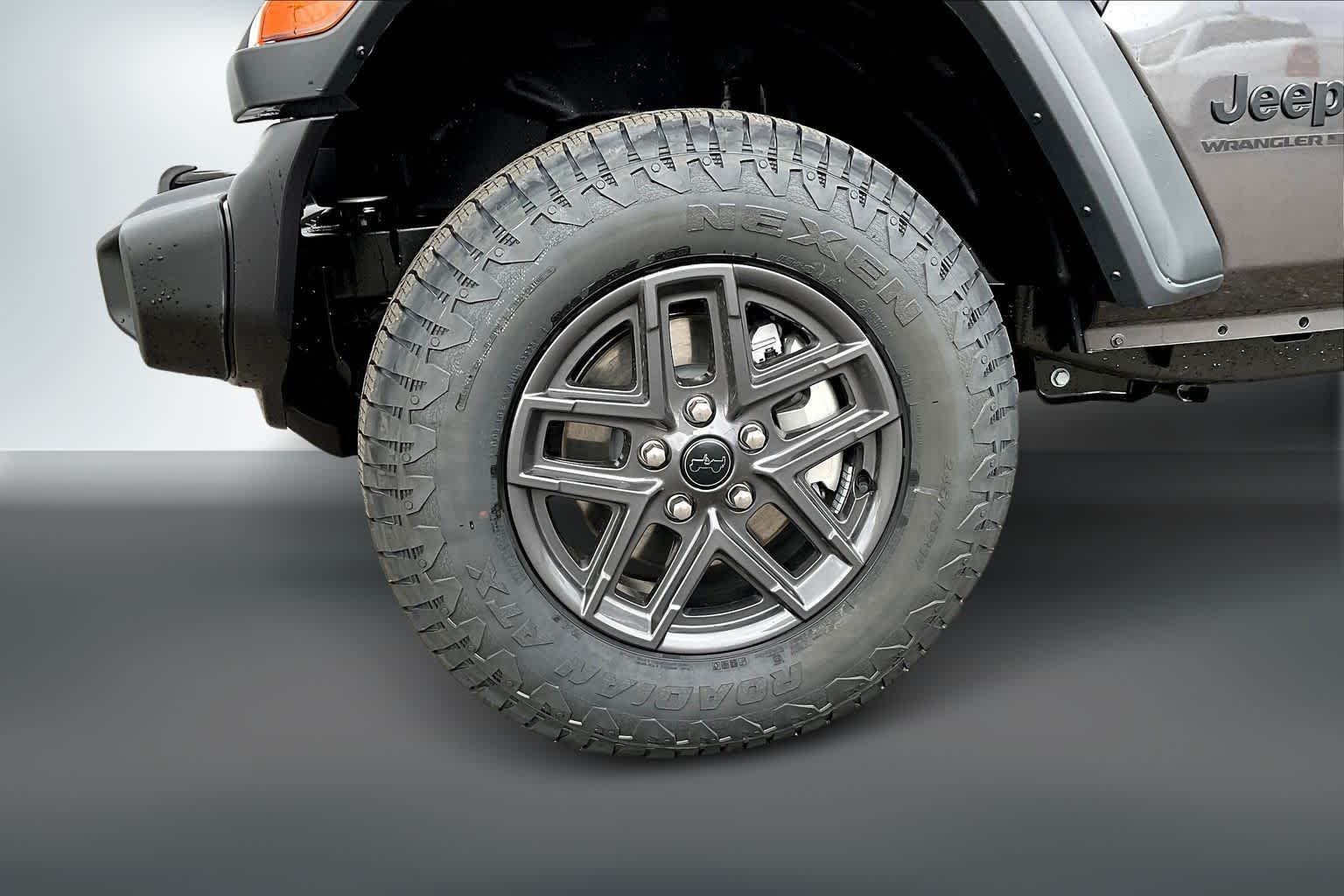 Thumbnail: 2026 Jeep Wrangler - 7