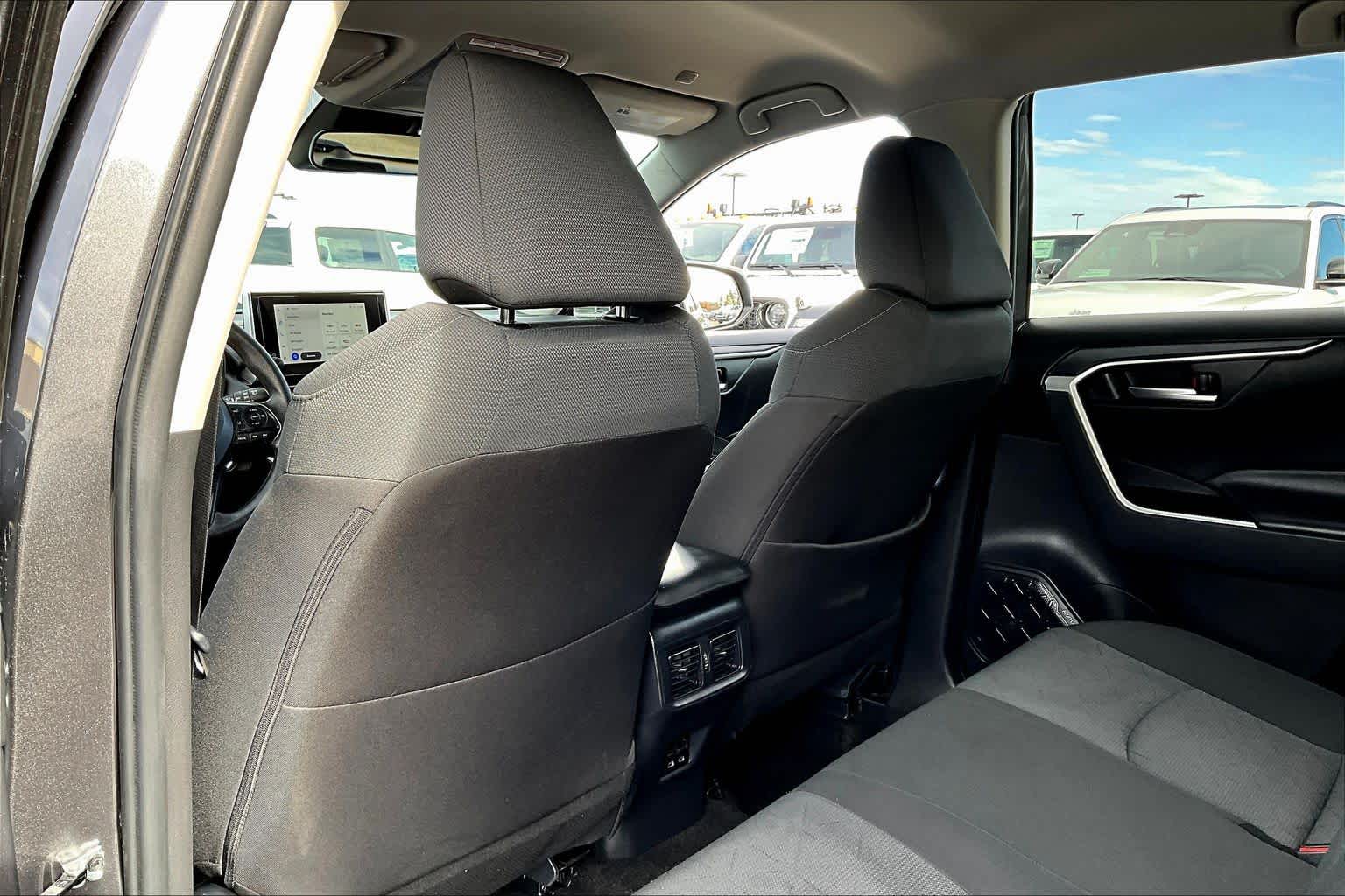 Thumbnail: 2024 Toyota RAV4 - 12