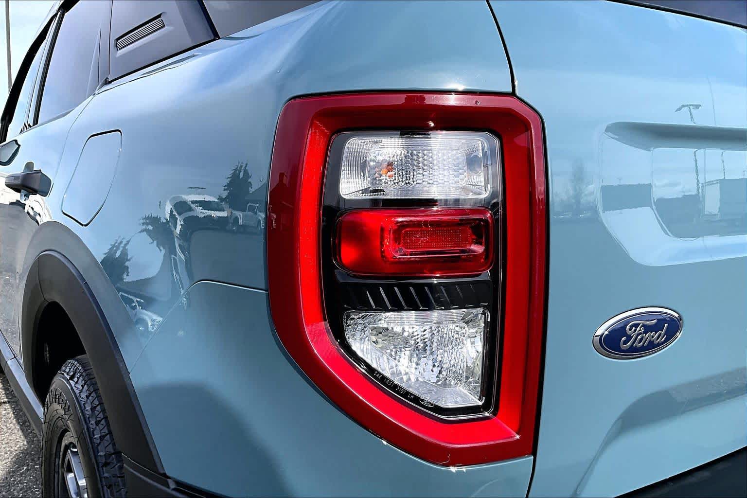 Thumbnail: 2023 Ford Bronco Sport - 32