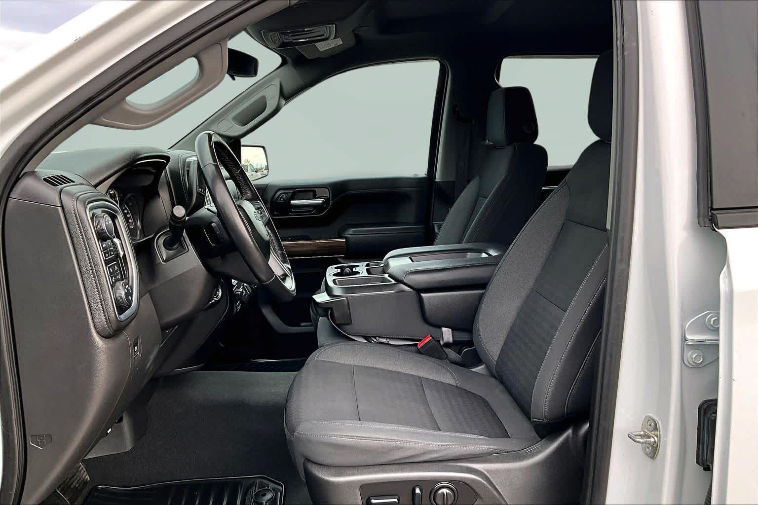 Thumbnail: 2021 Chevrolet Silverado 1500 - 11