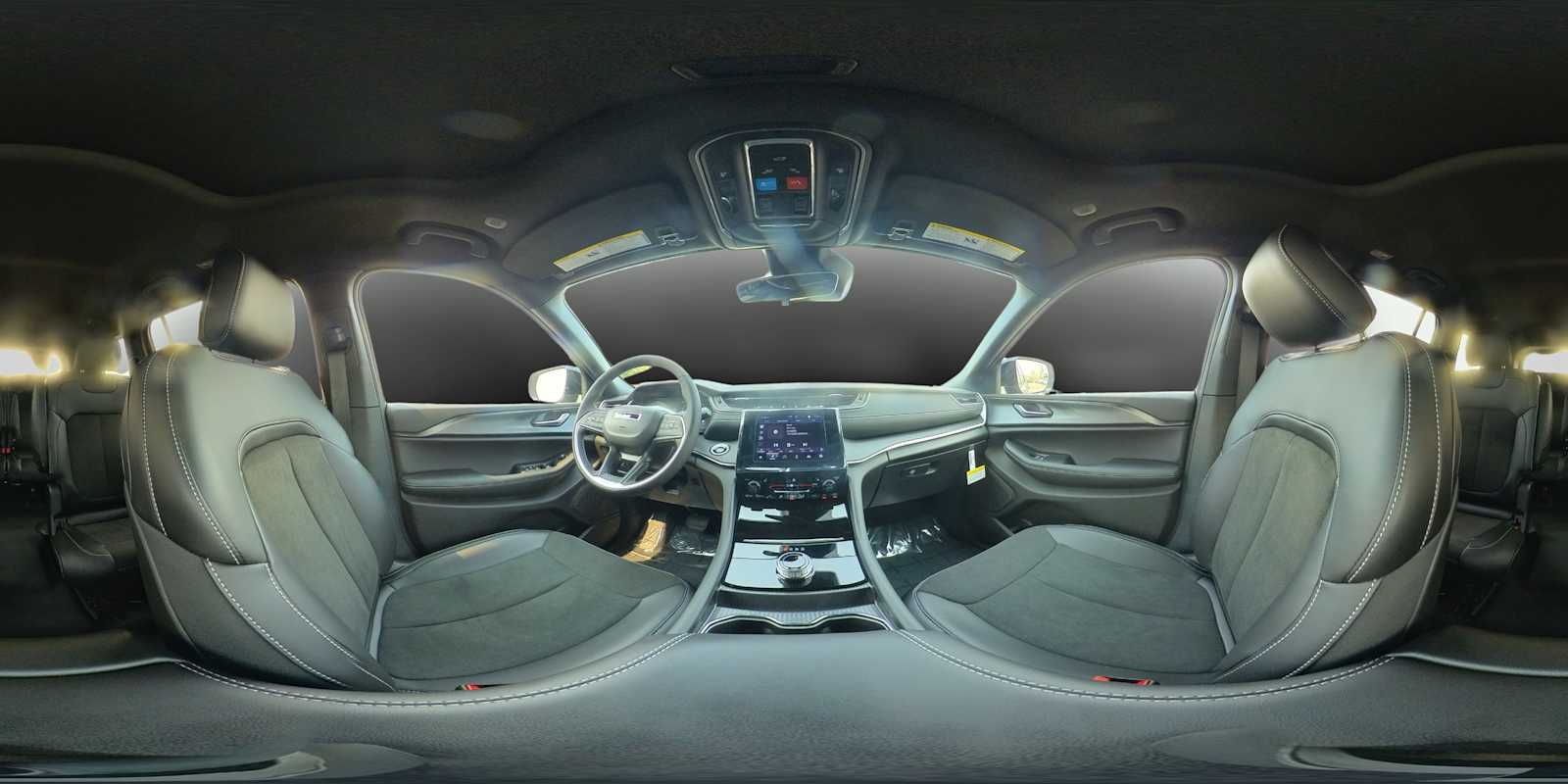 Thumbnail: 2025 Jeep Grand Cherokee - 22