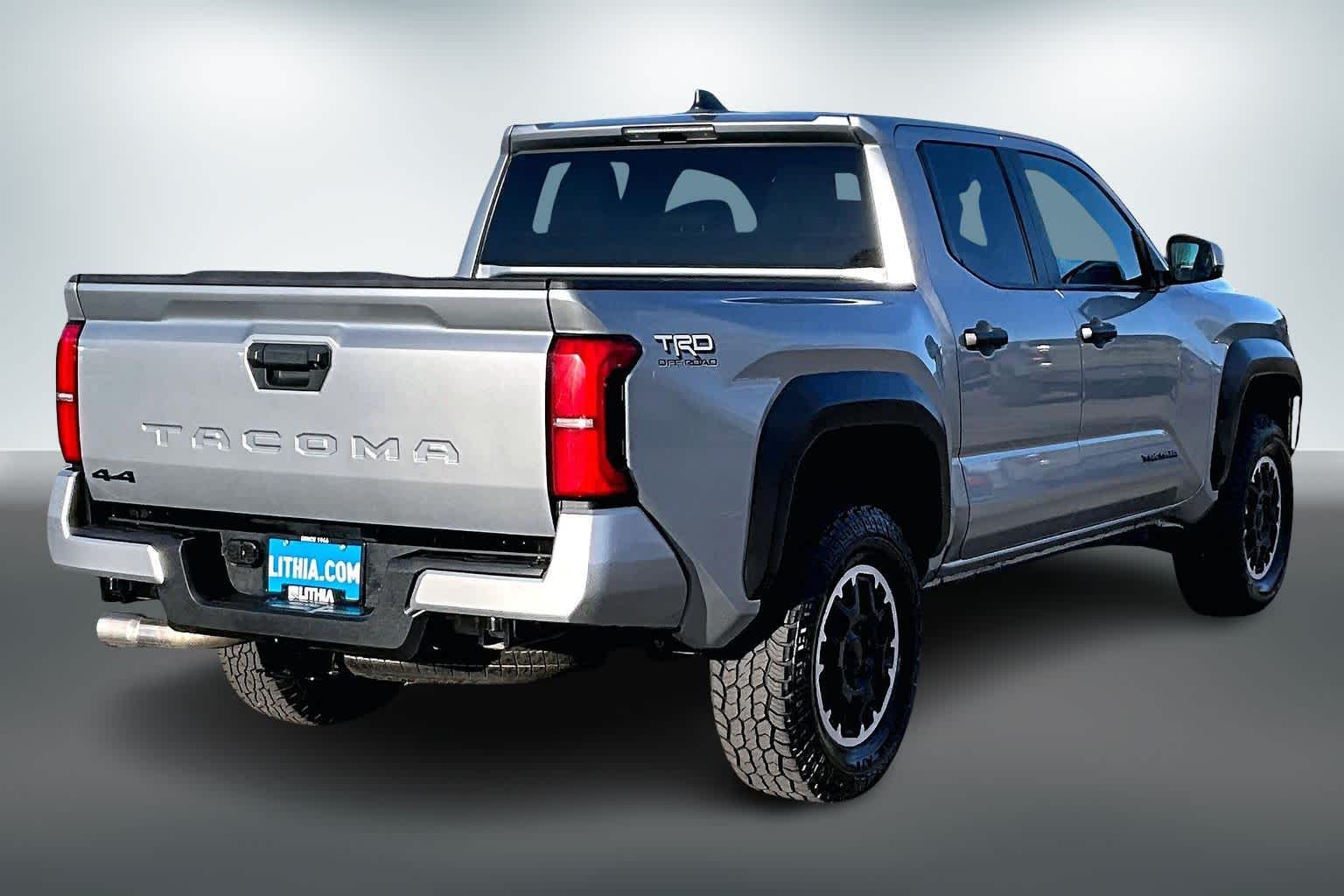 Thumbnail: 2024 Toyota Tacoma - 21