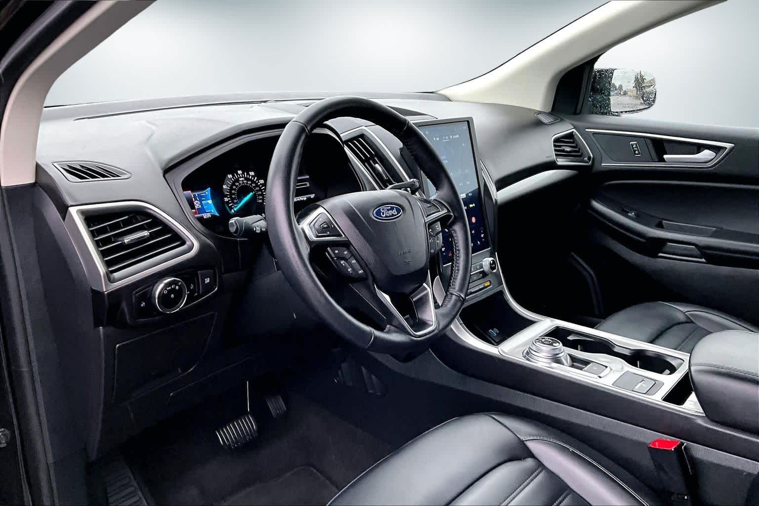 Thumbnail: 2024 Ford Edge - 2