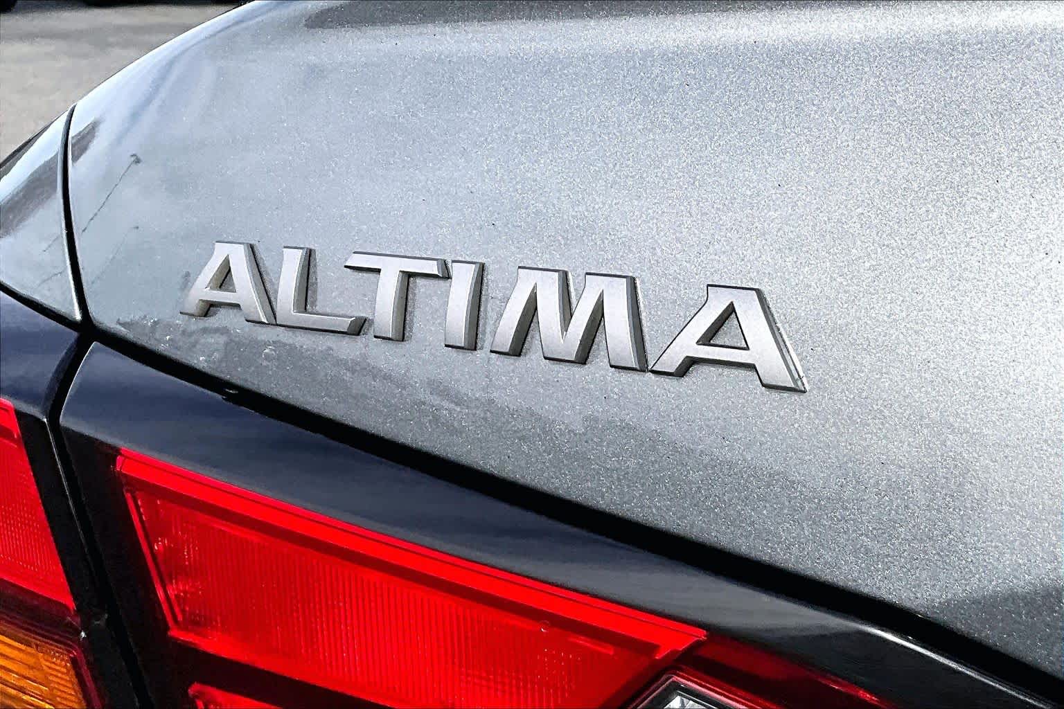 Thumbnail: 2024 Nissan Altima - 7