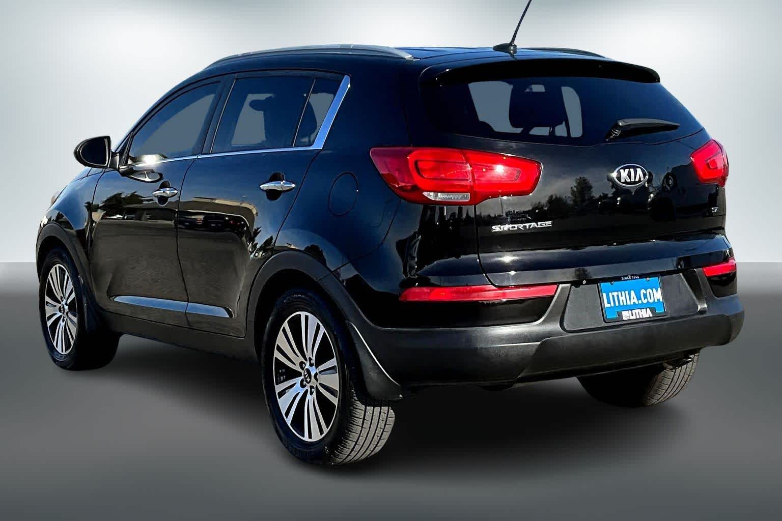 Thumbnail: 2016 Kia Sportage - 4