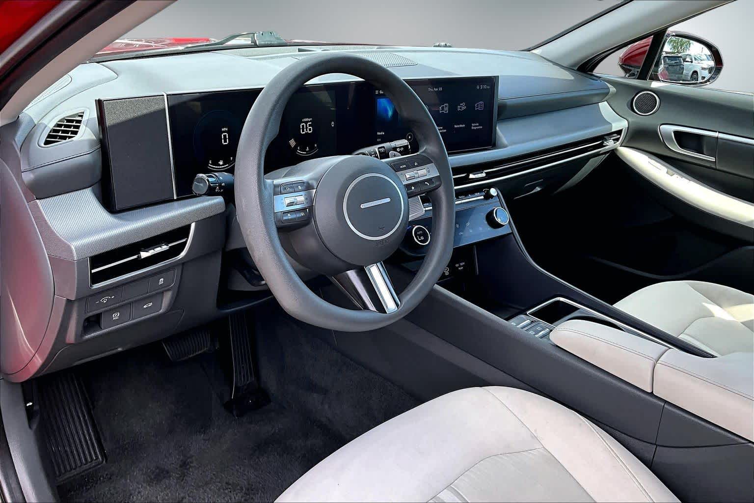 Thumbnail: 2024 Hyundai Sonata - 2