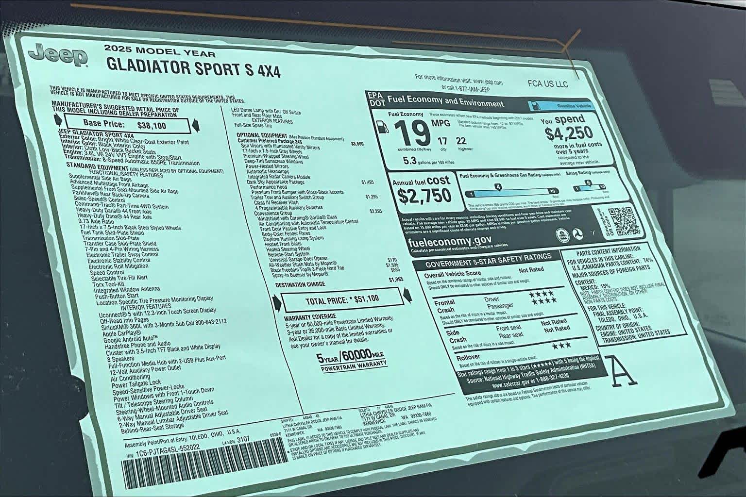 Thumbnail: 2025 Jeep Gladiator - 23