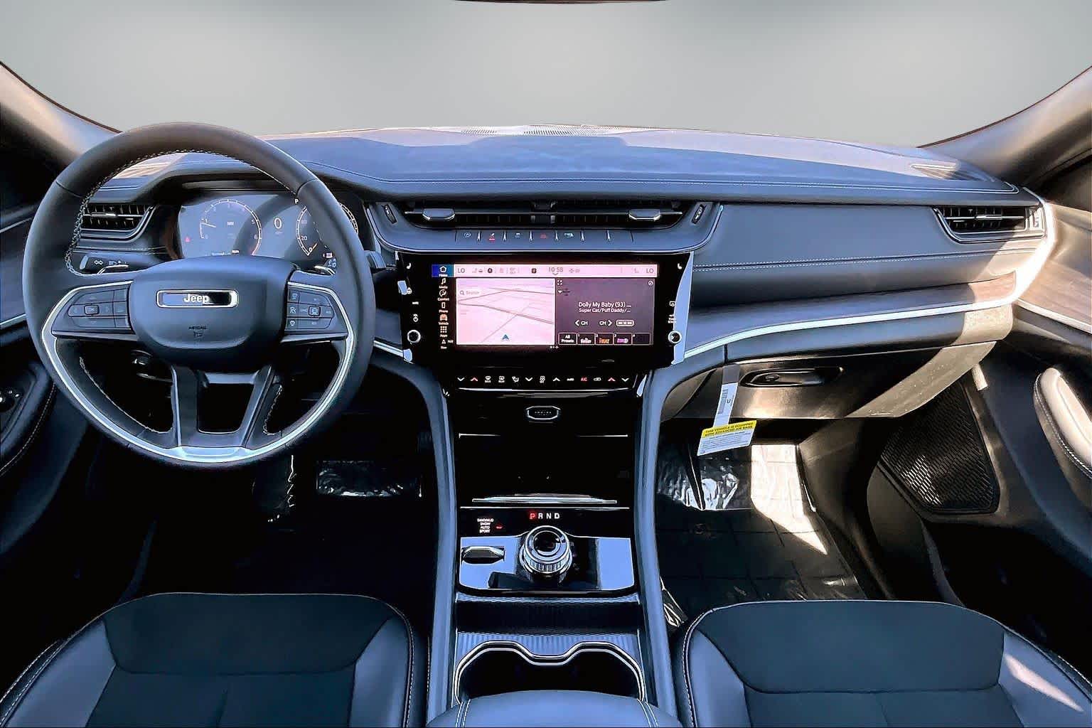 Thumbnail: 2026 Jeep Grand Cherokee - 10