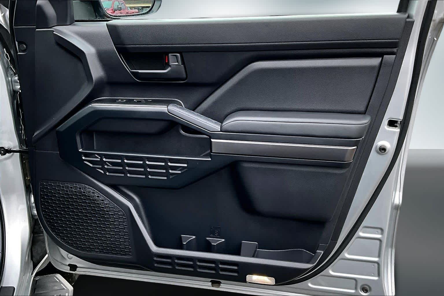 Thumbnail: 2025 Toyota 4Runner - 28