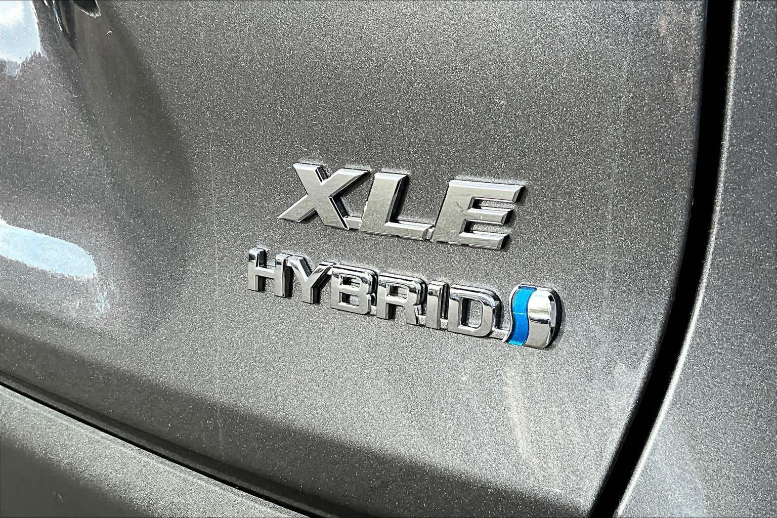 Thumbnail: 2024 Toyota RAV4 - 7