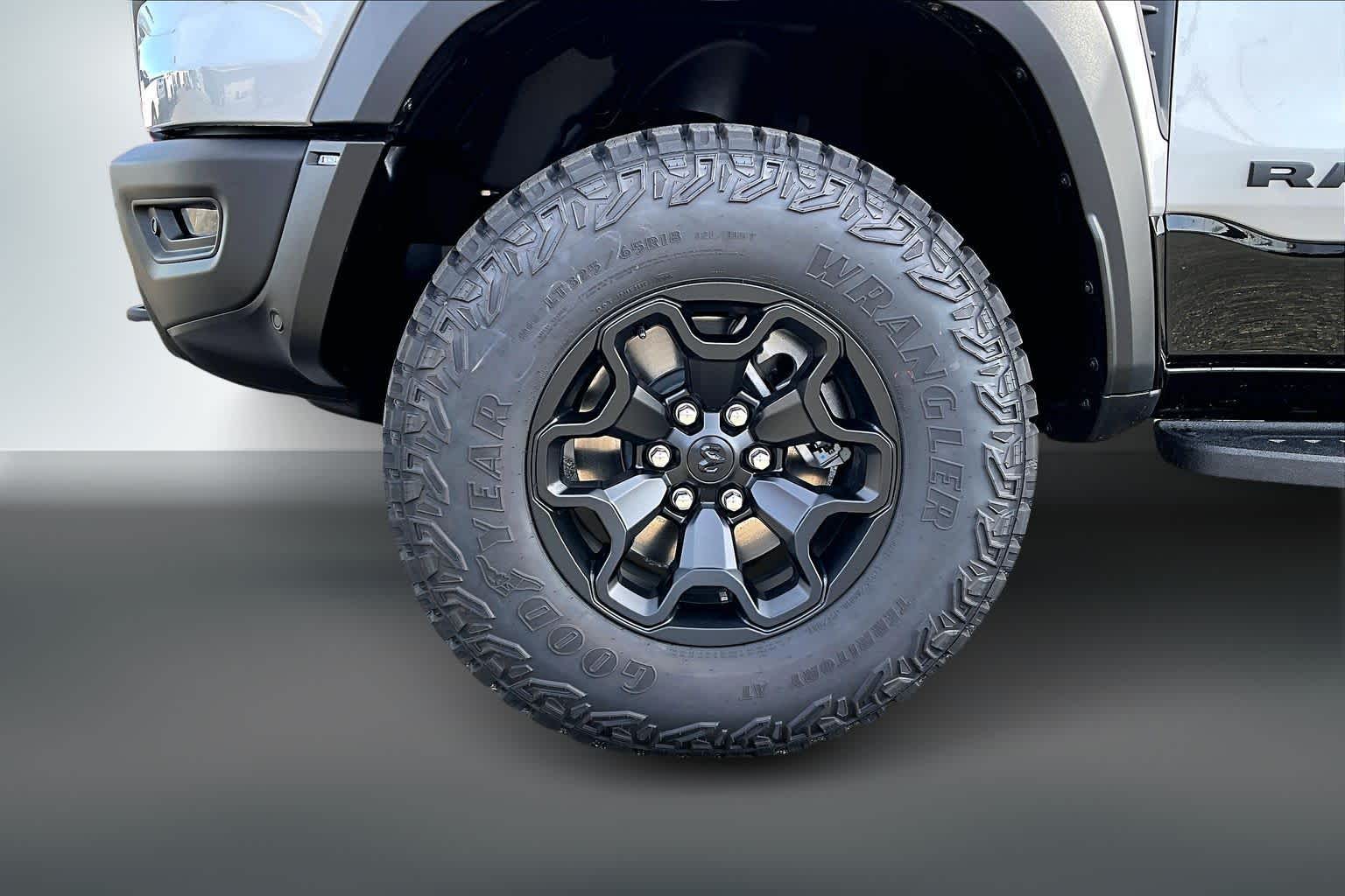 Thumbnail: 2026 RAM 1500 - 8