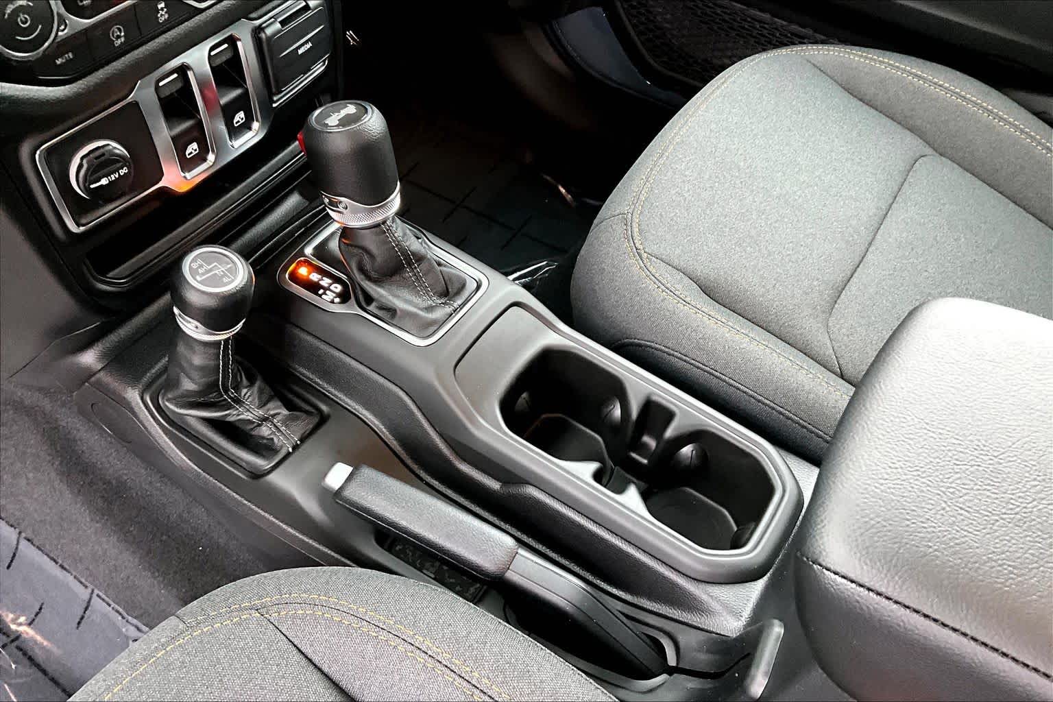 Thumbnail: 2026 Jeep Wrangler - 16