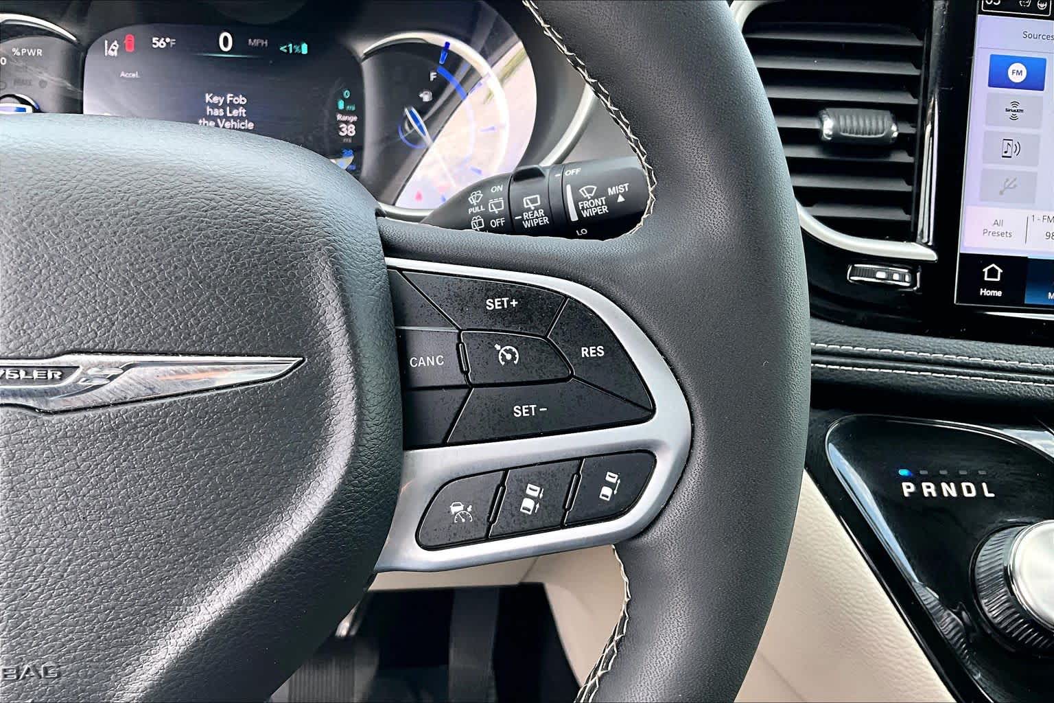 Thumbnail: 2024 Chrysler Pacifica - 25