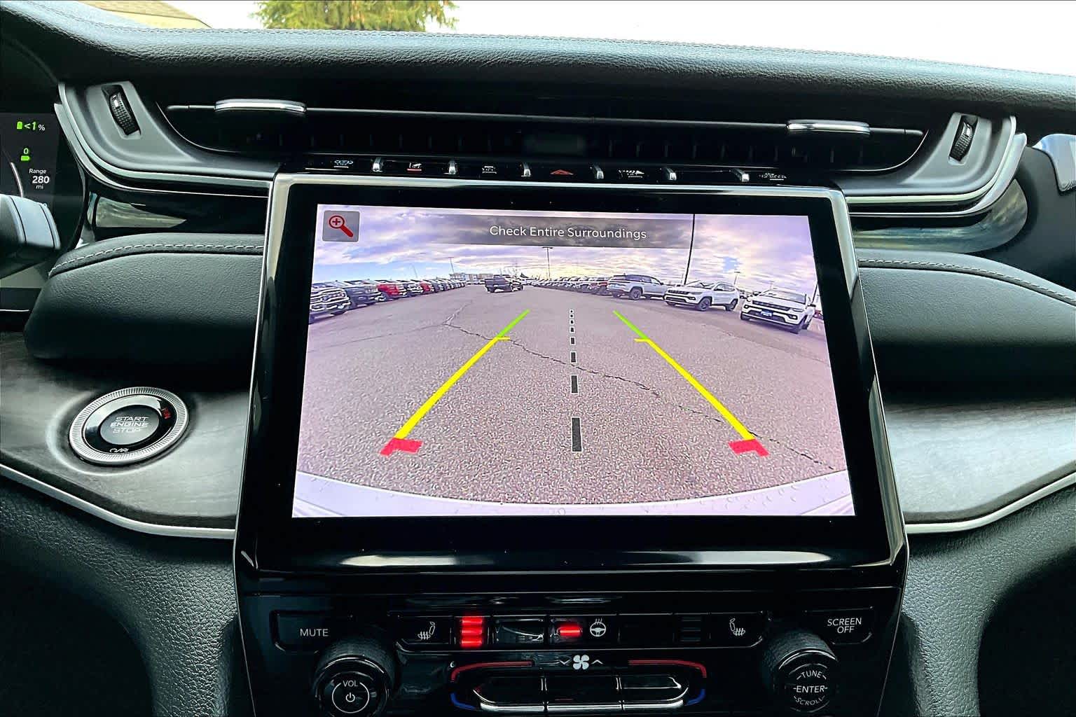 Thumbnail: 2023 Jeep Grand Cherokee - 26