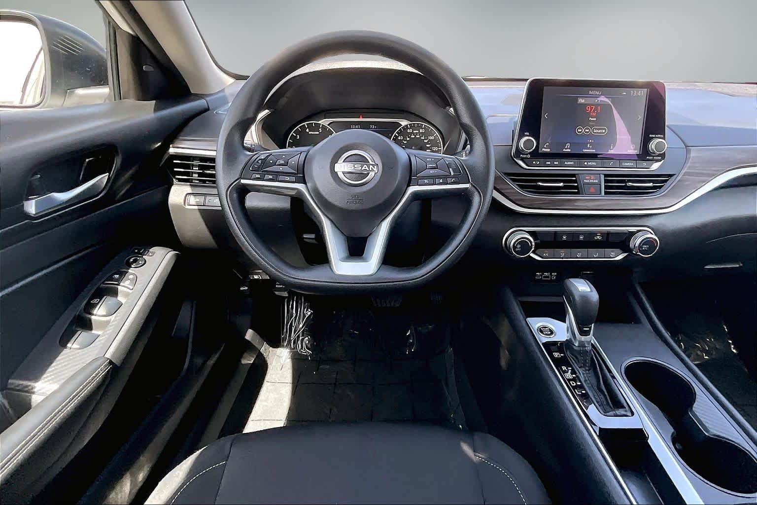 Thumbnail: 2025 Nissan Altima - 14