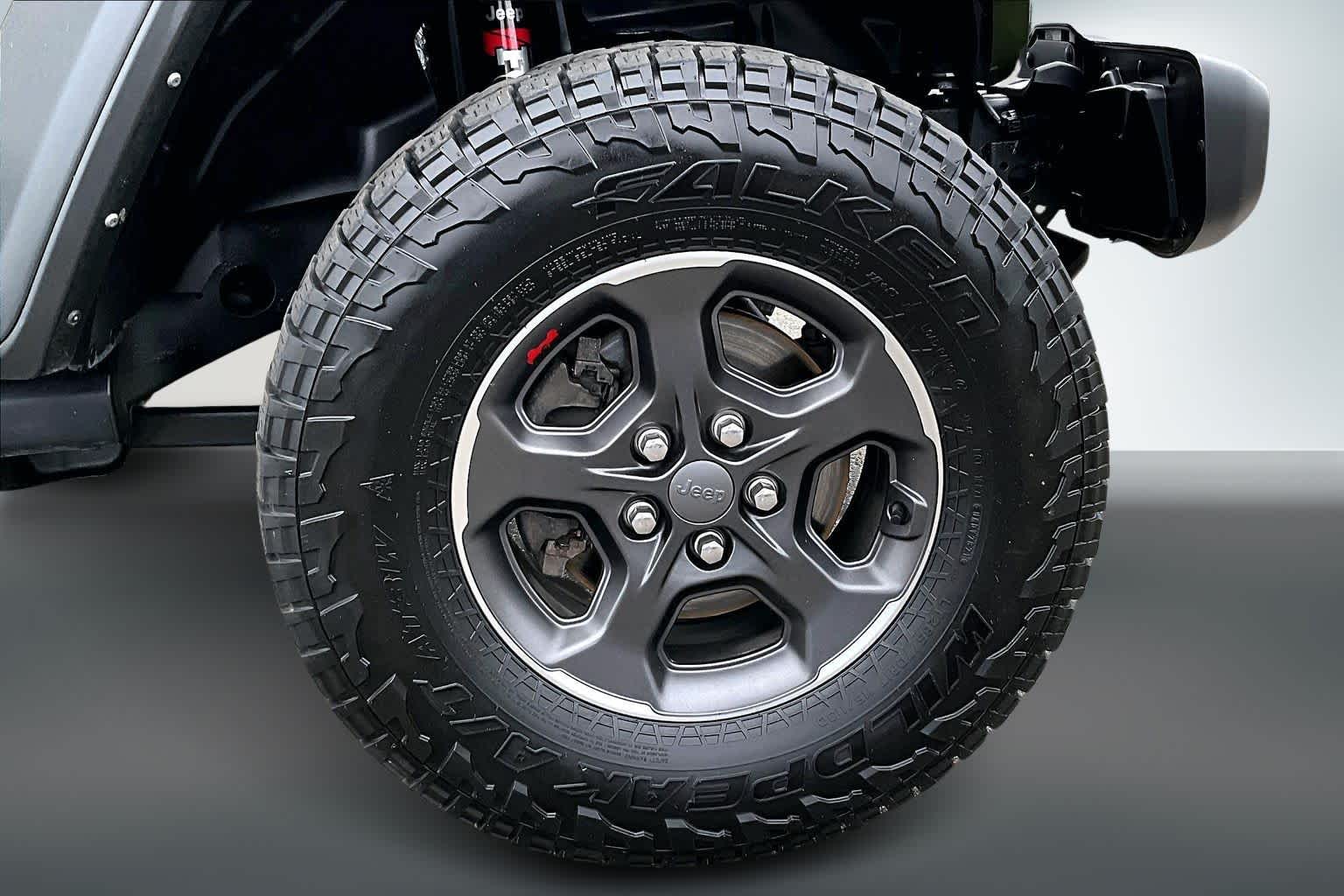 Thumbnail: 2021 Jeep Gladiator - 35