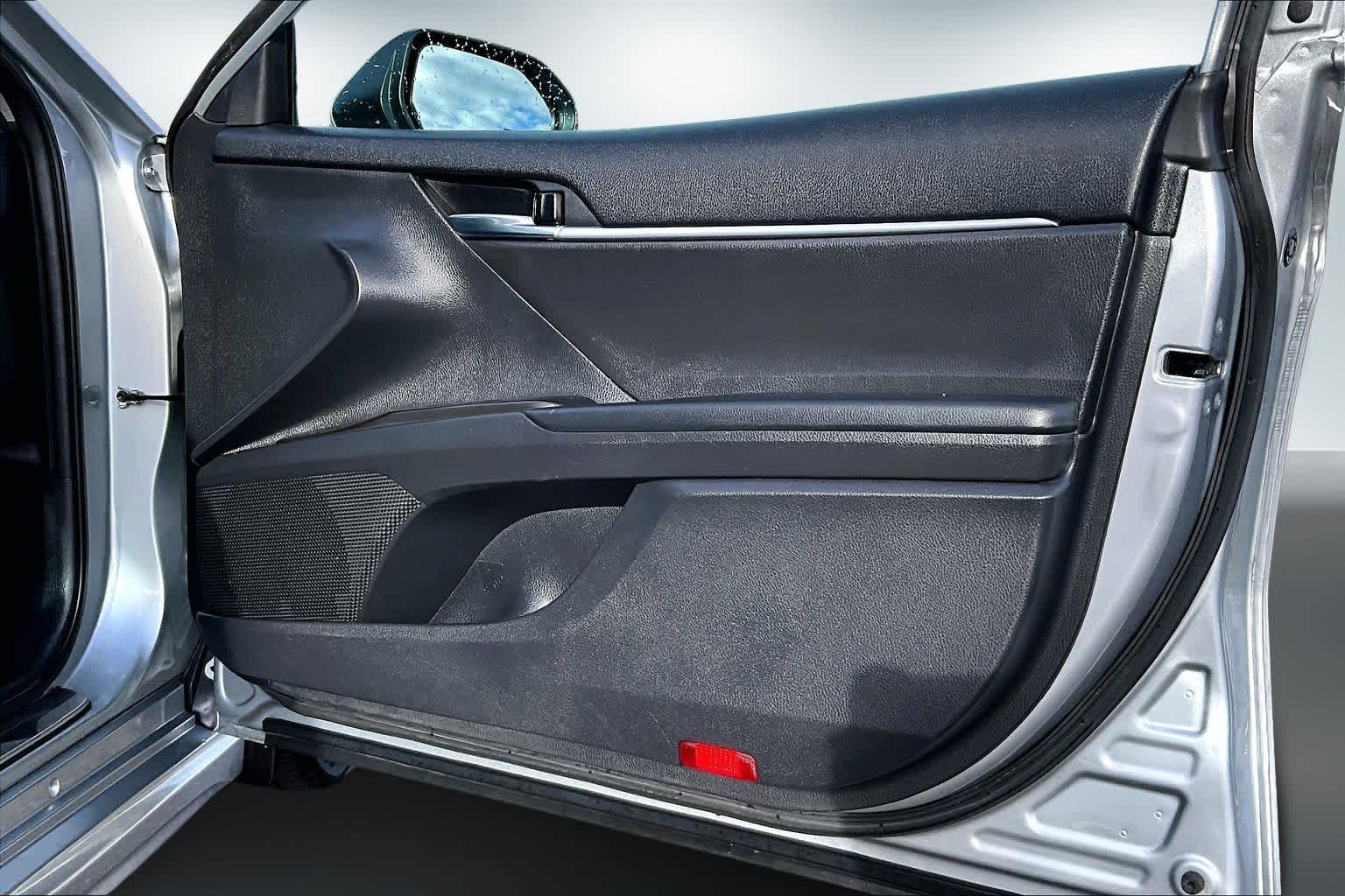 Thumbnail: 2022 Toyota Camry - 28